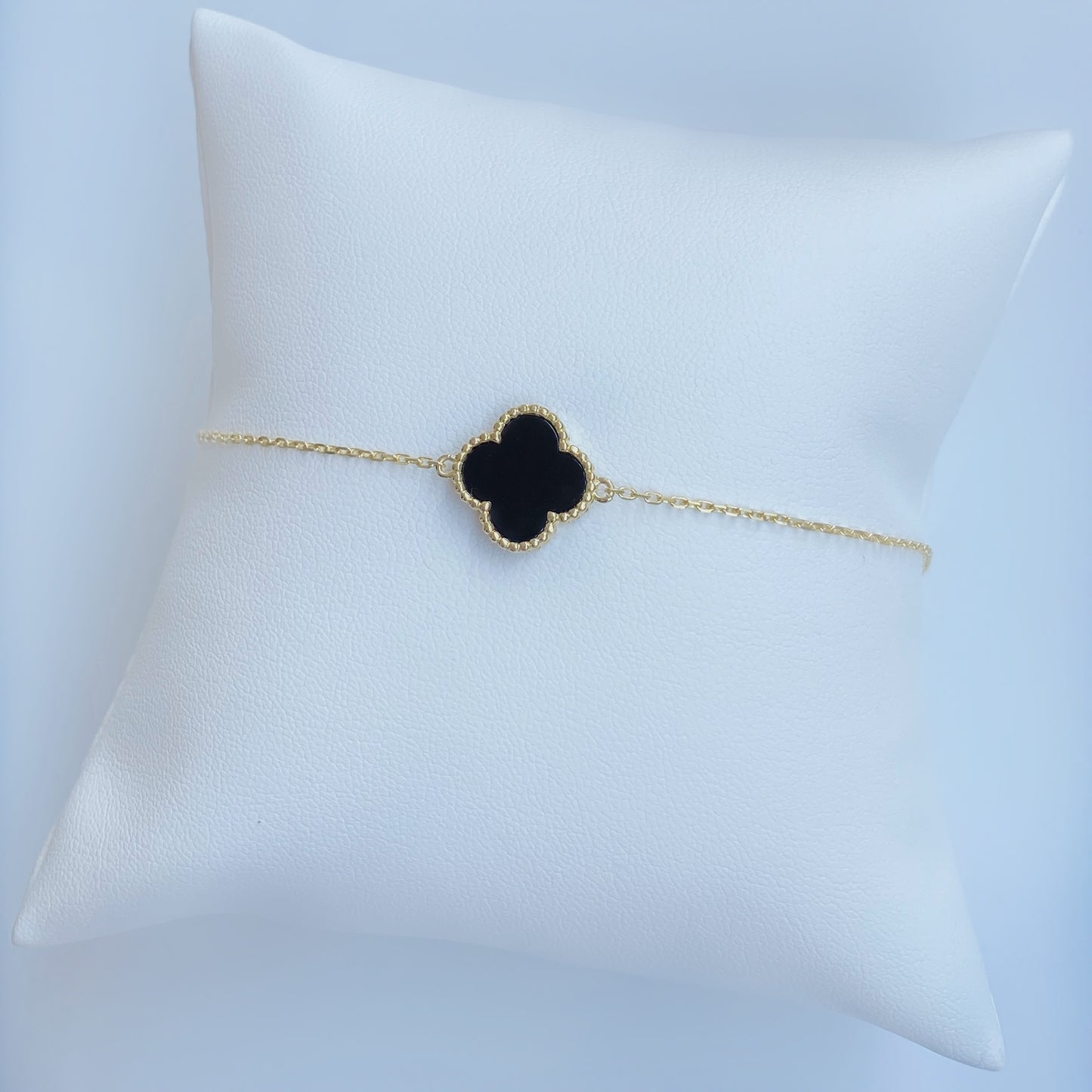 10K Gold Black Onyx Four Leaf Shamrock Bracelet